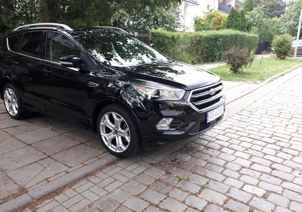 Ford Escape cena 77900 przebieg: 31654, rok produkcji 2019 z Słupsk małe 781